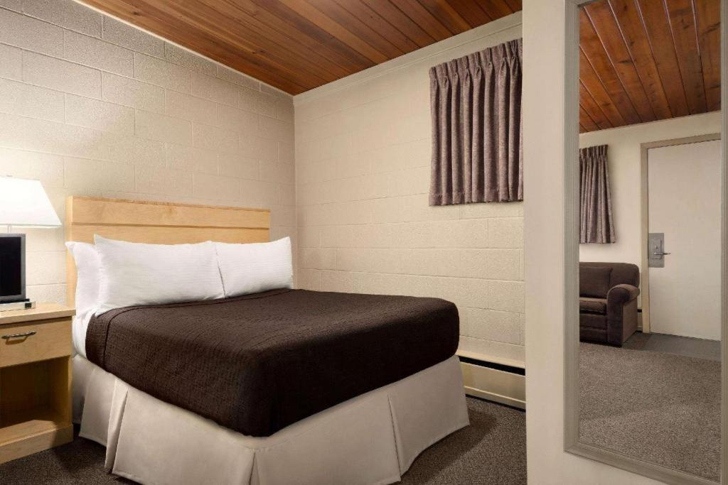 Thriftlodge Moose Jaw Eksteriør bilde